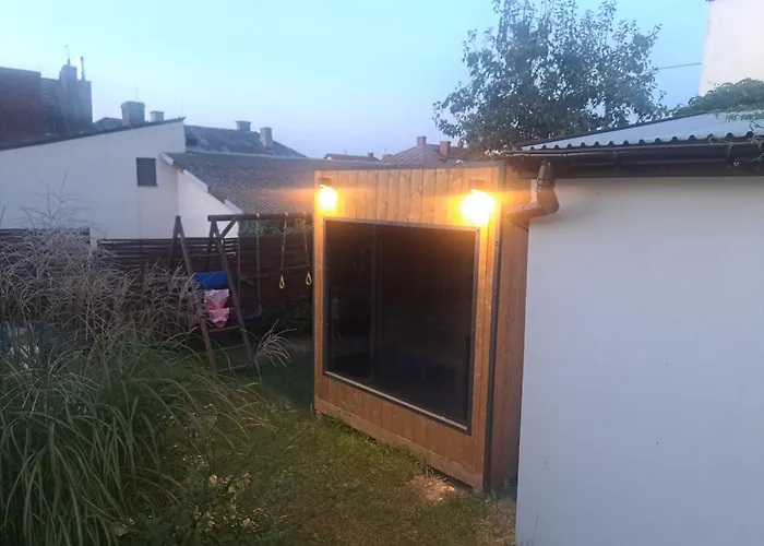 Domek Z Ogrodkiem - Sauna Dla Gosci