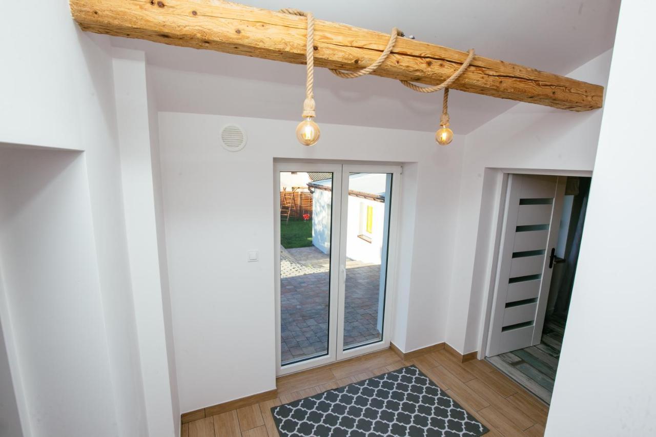 Z Ogrodkiem - Sauna Dla Gosci Checiny (Swietokrzyskie)